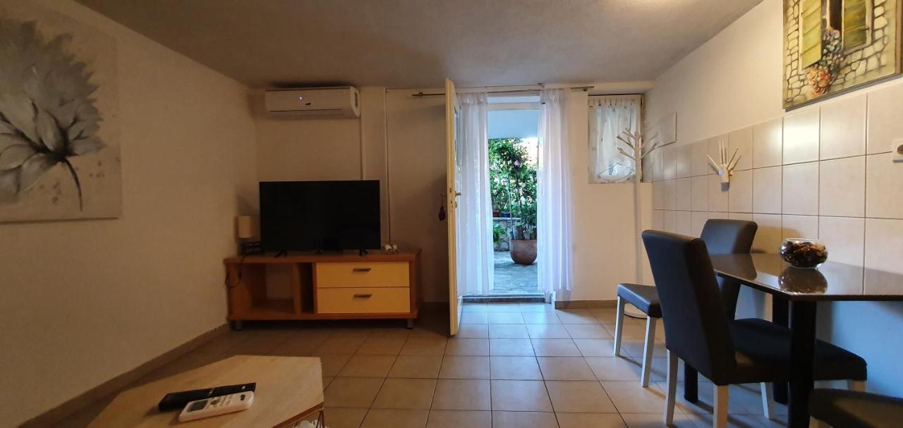 Apartman suzana sindija Bibinje Dış mekan fotoğraf